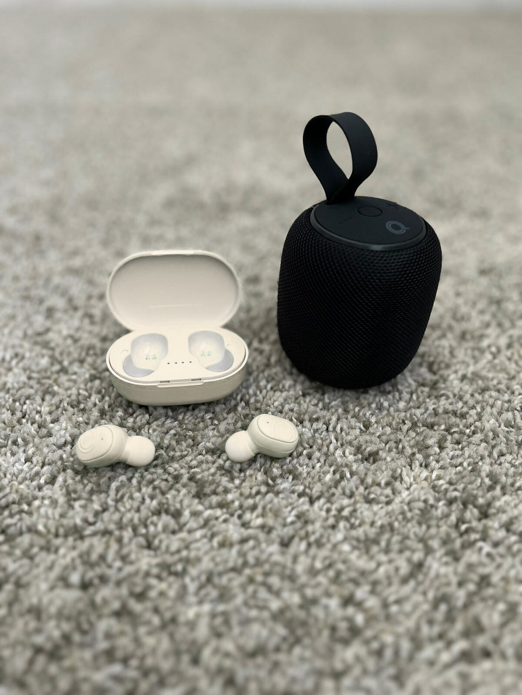 Pack de Audio Quikcell: Speaker Morso + QAirbuds 100